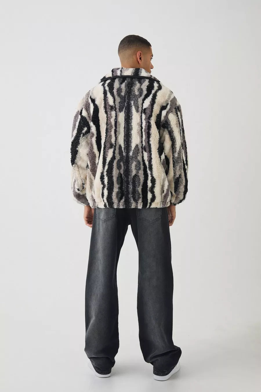 GIACCA OVERSIZE GRIGIA IN PILE BORG A RIGHE CON ZIP