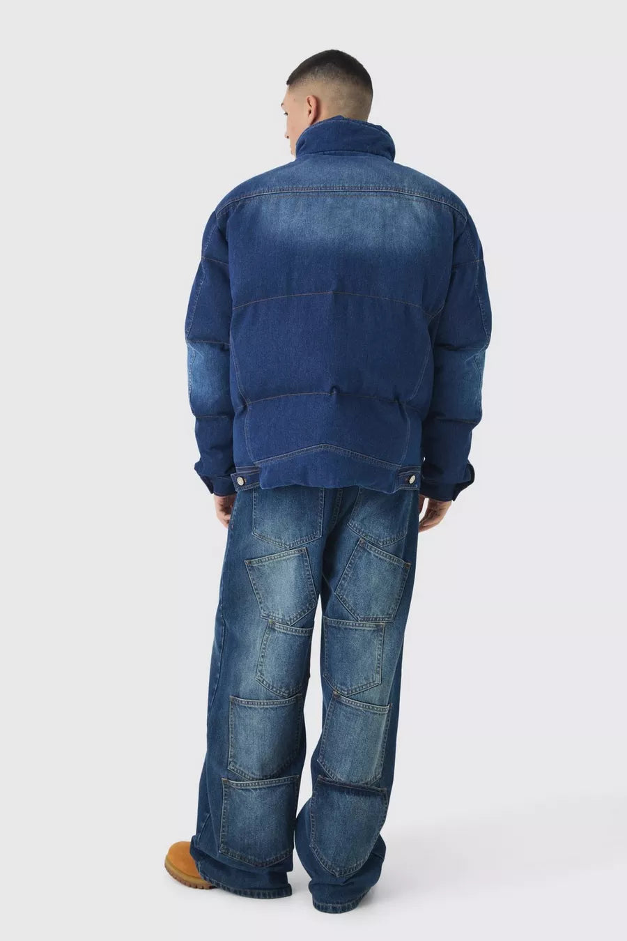 PIUMINO SQUADRATO OVERSIZE IN DENIM CON COLLO A IMBUTO